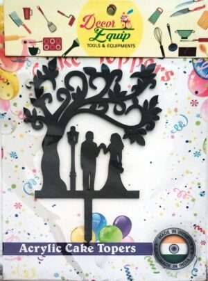Decor Equip 'Couple Love Under The Tree Black Tag’ Cake Topper